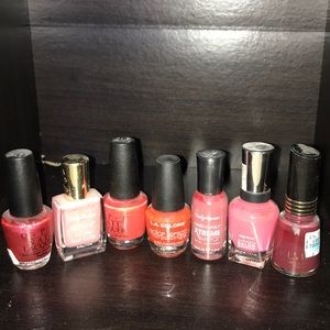 Reds and pinks nail polish set